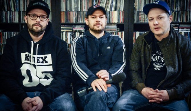 1 NA 1: Artur Rawicz vs White House (część 1)