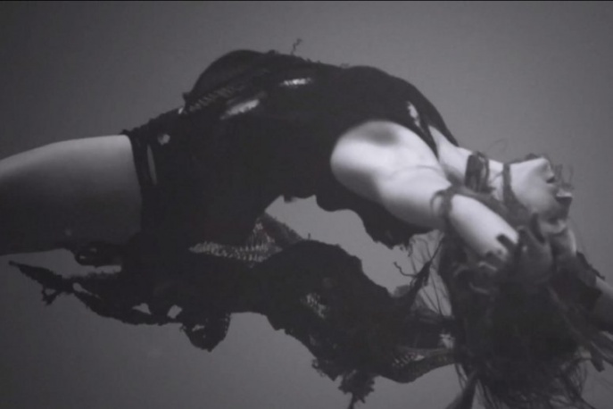 Egotrue – „B.A.S.E. Jumper” (wideo)