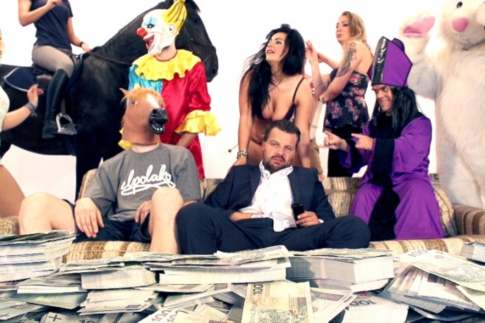 „Al Bundy” – nowy klip DonGuralesko (wideo)