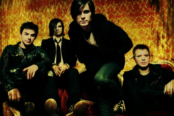 Różne okładki od 30 Seconds To Mars