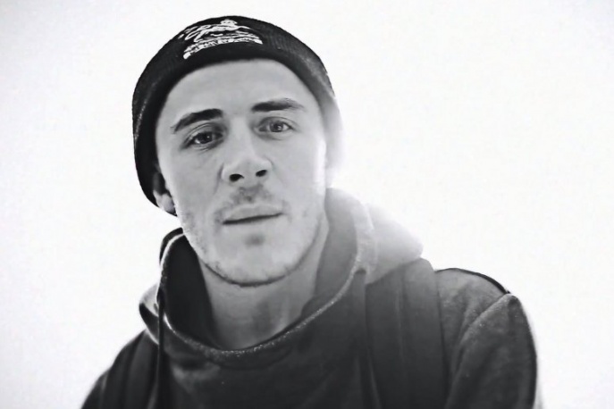 „Przedwczoraj” – nowy klip Juniora Stressa