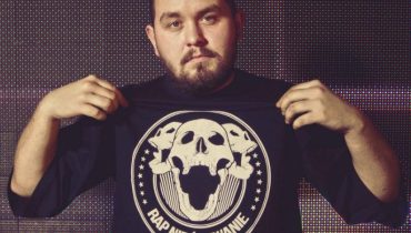 Rap, czyli śpiewanie. Felieton Karola Stefańczyka