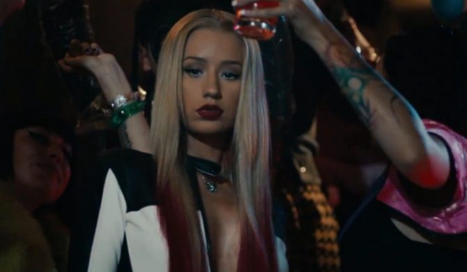 „Black Widow” – Iggy Azalea wspólnie z Ritą Orą (wideo)