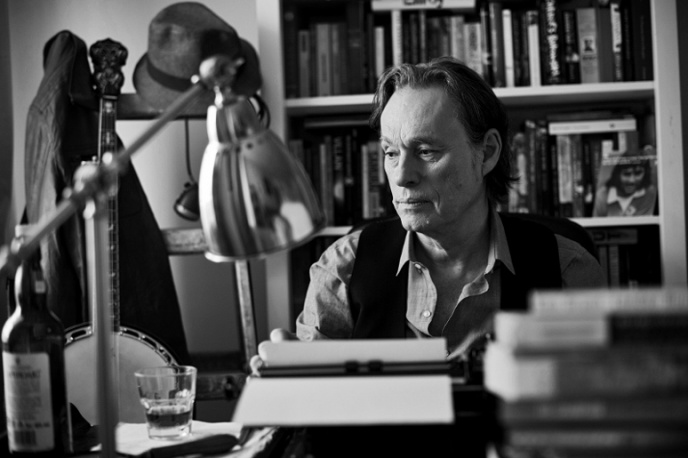 „Honey Trap” – nowy singiel Johna Portera