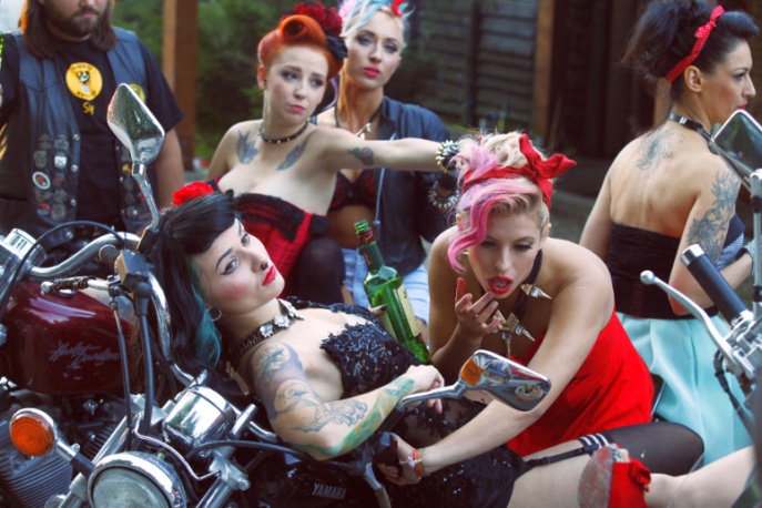 Trzynasta w Samo Południe prezentuje drugi trailer klipu