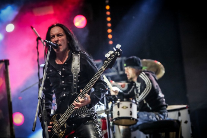 Acid Drinkers przedstawili supporty