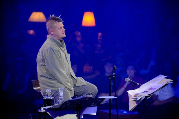 Rząd opodatkuje tablety i smartfony. Kazik: „Udławcie się”