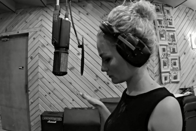 Marika śpiewa o niedźwiedziu Wojtku (wideo)