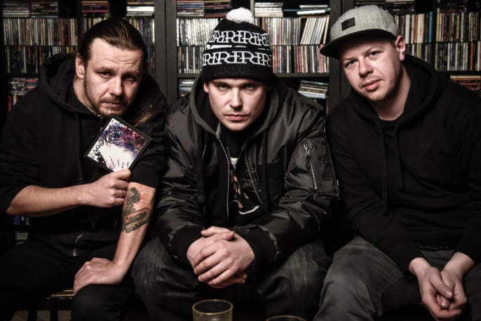 1 NA 1: Artur Rawicz vs Hades & DJ Kebs