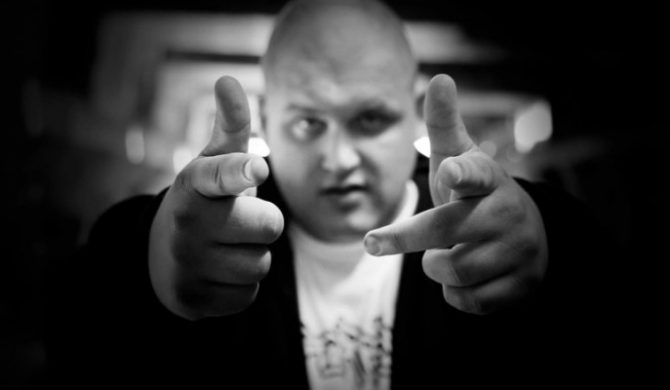 Czwarty sngiel S.K.O.R. (video)