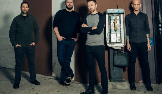 Rise Against taniej na Walentynki