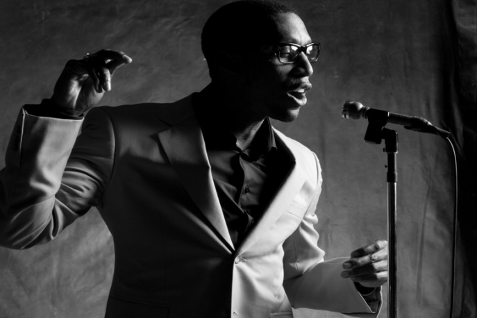 Klip na dzień: Raphael Saadiq – „Let`s Take A Walk”