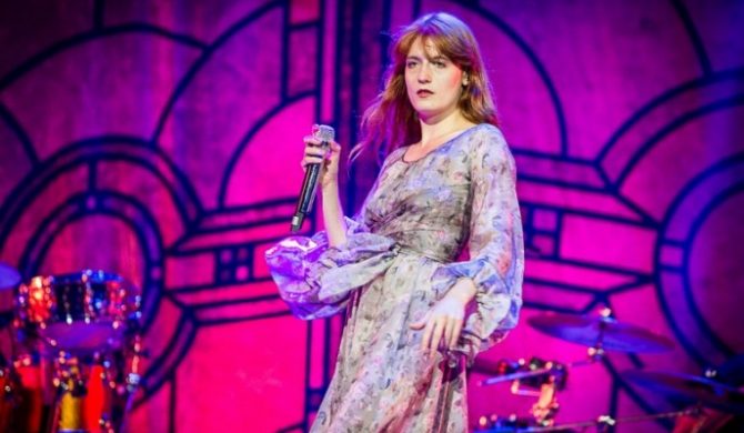 Florence + The Machine – „How Big How Blue How Beautiful” (wideo)
