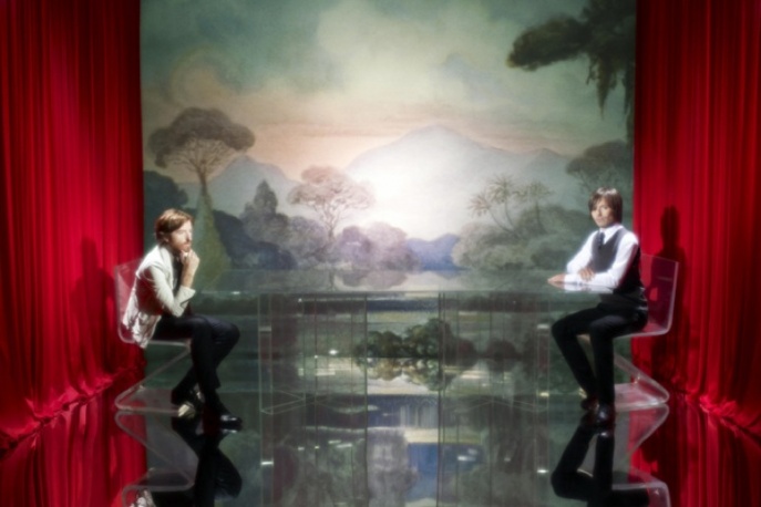 Air pracują w studio