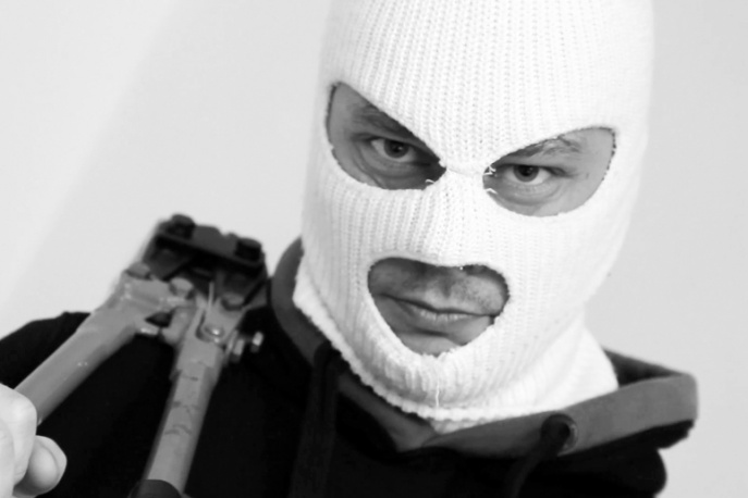 Obywatel MC – „Przybłędy” ft. Rybson (wideo)