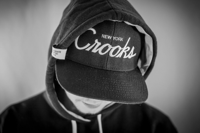 Rover udostępnia dwa utwory promujące „Słowoplastykę”