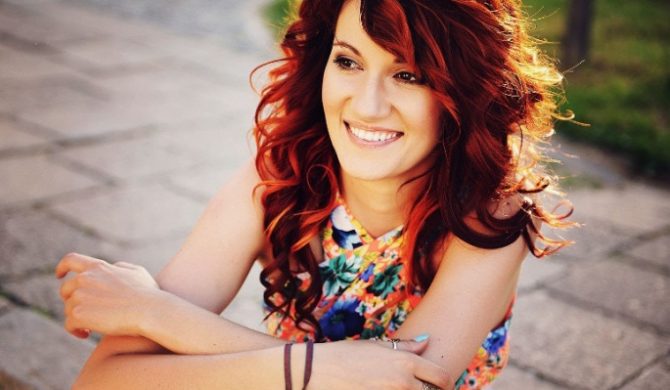 Stashka w coverze „Happy” Pharrella Williamsa