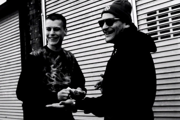 „Tak to się zaczęło” – nowy klip Popka i Jazwy