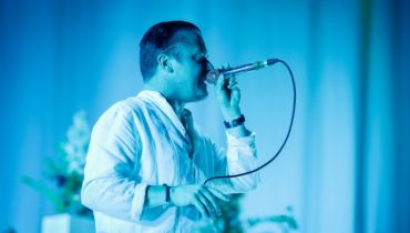 Zespół, nie obiekt – relacja z koncertu Faith No More