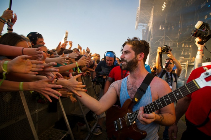 Foals pokazali okładkę płyty. Premiera w sierpniu