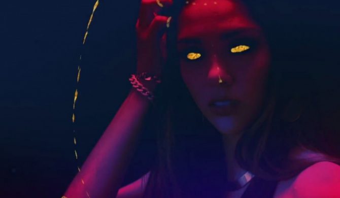 Juicy J – „For Everybody” ft. Wiz Khalifa, R. City (wideo)