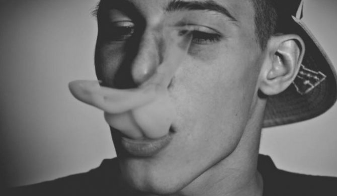 Żabson zapowiada album. Zobacz nowy klip