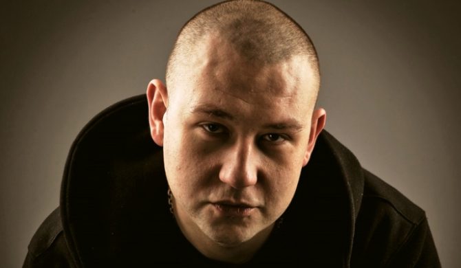 „Podobno Peja pisał dla Icemana, a Eldo dla Jotuze” – Hukos o ghostwritingu w polskim rapie