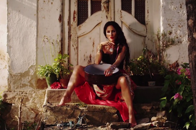 Justyna Steczkowska i Boban Marković – „Kto wciska mi kit” – nowy klip