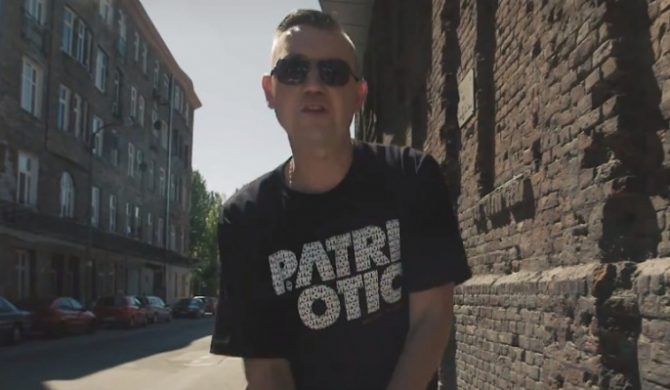 „Na szczycie, na dnie” – Grizzlee w nowym klipie Hukosa