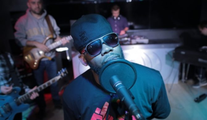 Reks – „Unbreakable Me” – nowy odcinek dSessions