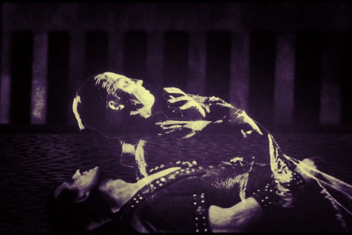 Pełna dramatyzmu geneza Papy Emeritusa III w nowym klipie Ghost