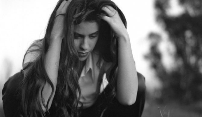 Alanis Morissette godnie uczci XX-lecie „Jagged Little Pill”