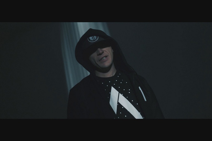 „Uciec stąd” – Luka w nowym klipie Kajmana