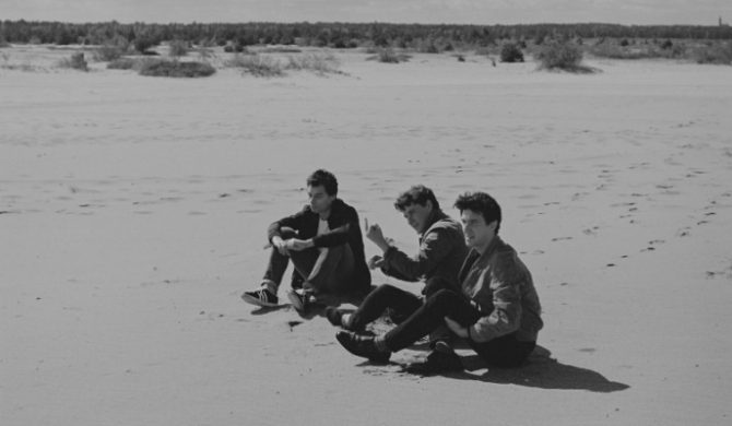 „No Need to be Kind” – premierowy utwór Kamp!