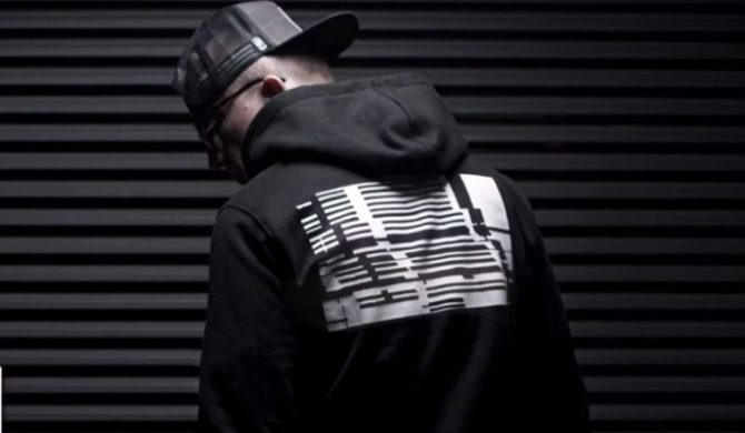 Kajman „Dzisiaj ma hajs”. Bezczel gościnnie w nowym singlu