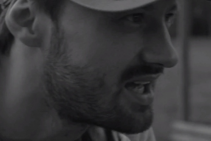 Deep X Bobson – „Moknę na Oakland” (wideo)