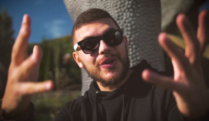 Premierowy utwór i klip Tau