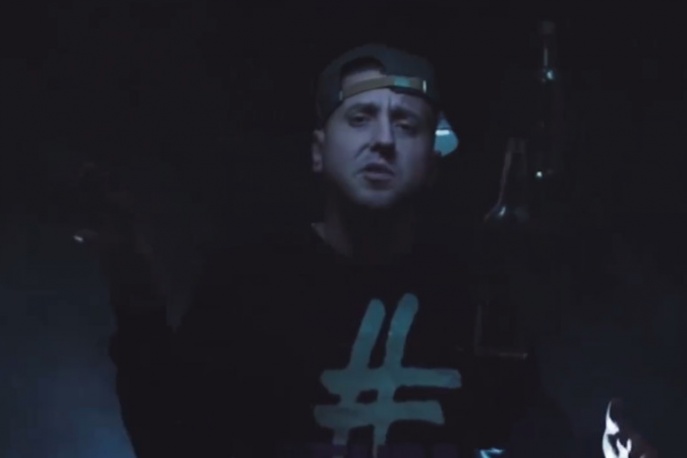 „To jest hip-hop” – Paluch w nowym klipie Białasa