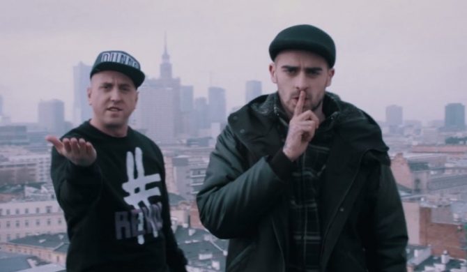 Quebonafide w nowym teledysku Białasa