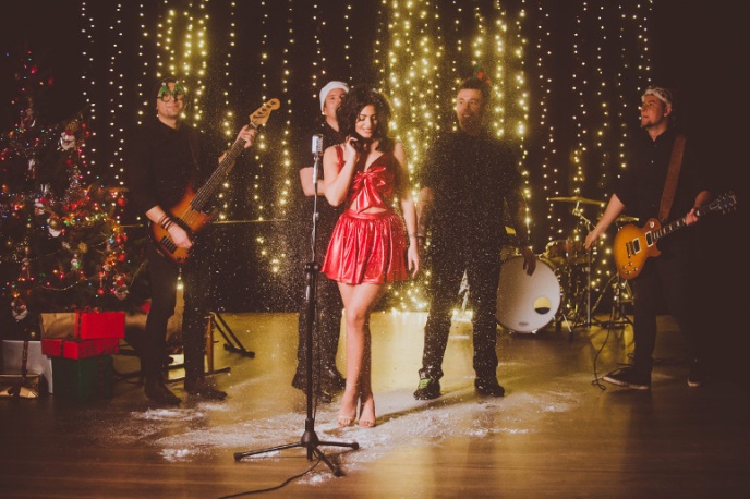 Honorata Skarbek – „Święta cały rok” – nowy klip