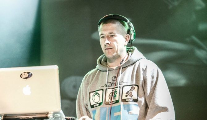 Peja nie pojawi się na nowym mixtapie DJ-a Decksa. Wiemy, kto go zastąpi