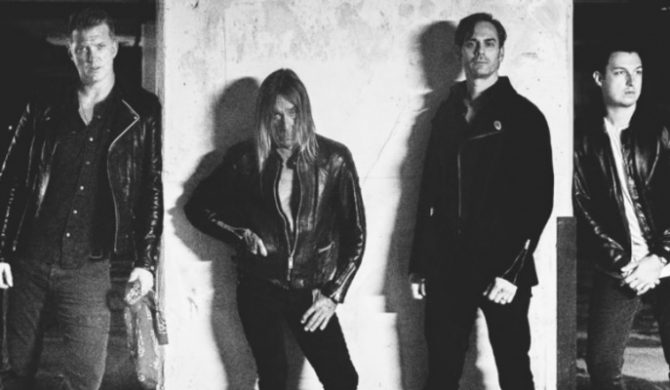 Iggy Pop nagrywa z muzykami Queens Of The Stone Age i Arctic Monkeys