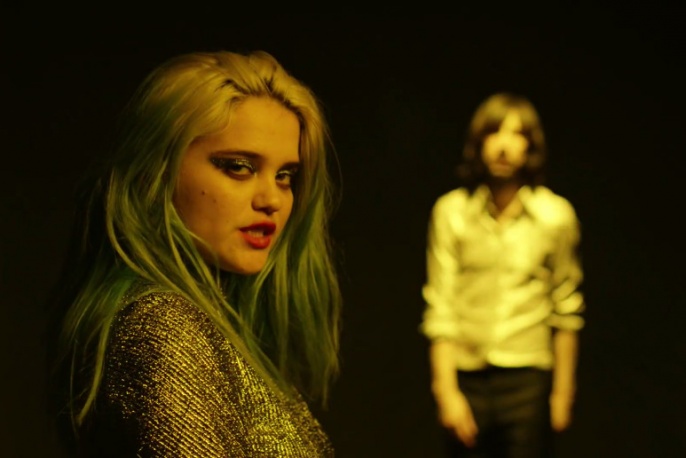 Sky Ferreira w nowym klipie Primal Scream