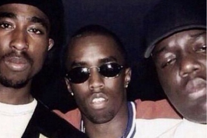 Były policjant z Los Angeles oskarża Puffa Daddy`ego o zlecenie zabójstwa Tupaca i Suge Knighta
