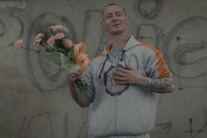 „Kocham cię, robaczku” – nowy klip Gangu Albanii