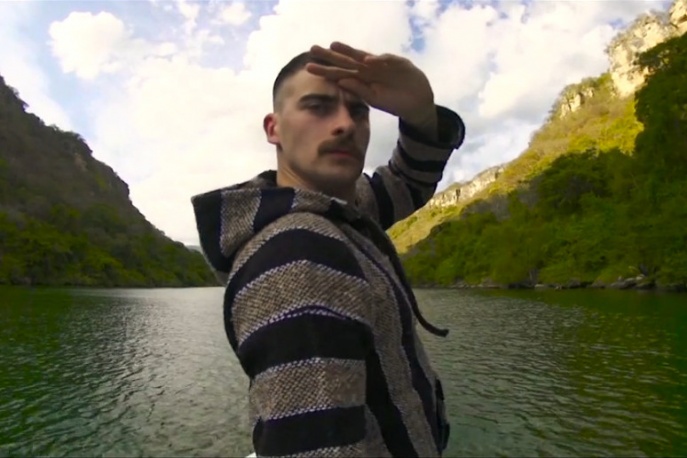 „Quebahombre” – nowy teledysk Quebonafide