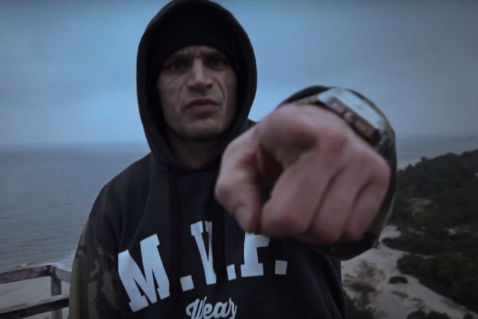 Kaczor – „A.M.S.” ft. DJ Decks – nowy klip