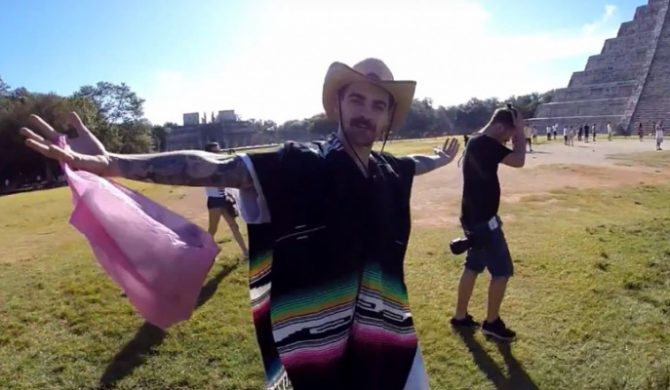 Quebonafide w Meksyku (wideo)