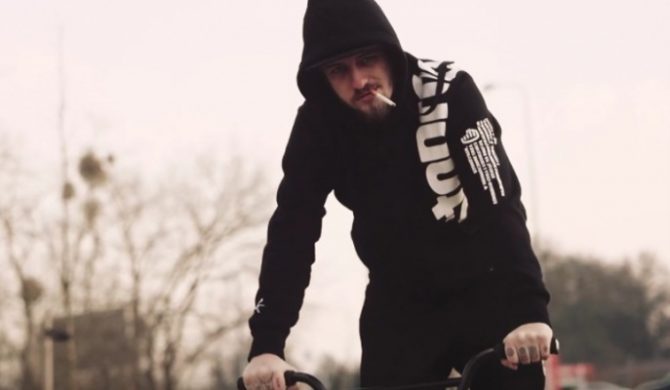 Bonson – „Siksy, miksy i techniksy” – nowy klip