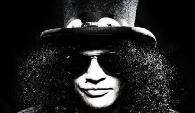 Slash w Roadrunner Records